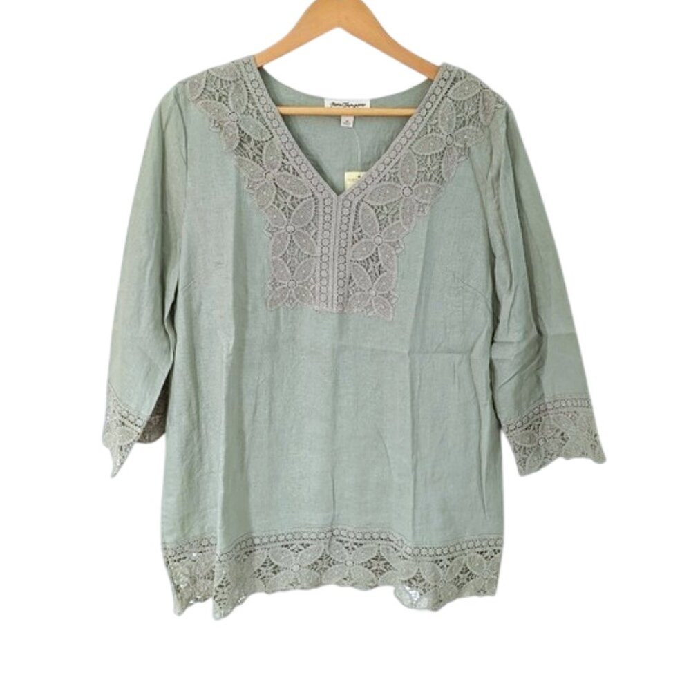 Norm Thompson Boho Linen Blend Top Lace Trim Sage Color Size M (Oversized)ā